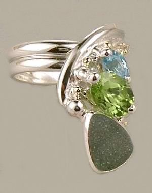 anillo plata de ley y oro 585 con piedras de moda, anillo para mujeres de plata de ley con piedras, joyas de autor plata de ley con piedras para mujeres, anillo 1960