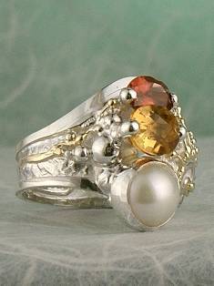 håndlagde smykker laget av en håndverker, hvor man kan kjøpe smykker laget av en håndverker, hvor man kan kjøpe smykker inspirert av retro-fasjon, hvor man kan kjøpe smykker med antikk utseende, kunstgallerier som selger håndlagde smykker, hvor man kan kjøpe smykker som selges i kunstgallerier , Citrin, Granat, Perle, Ring med Citrin og Granat Nummer 7482
