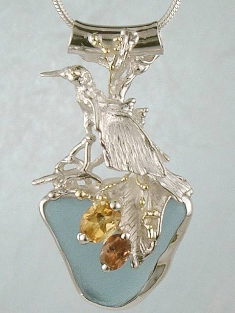 Bijoux avec Oiseaus et Animaux de Gregory Pyra Piro en argent 925 et or Plein 580 avec Pierres et Verre de Mer 2390