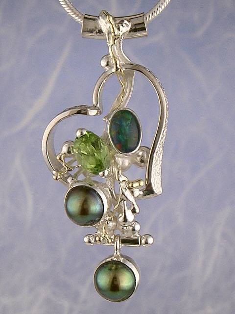 Gregory Pyra Piro #Schmuckkunst Handgemachter Unikatschmuck Original von Handwerker in Silber und Gold mit #Opal Unikat #Anhängerschmuck Nr. 4939