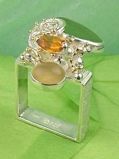 anillo plata de ley y oro 585 con piedras de moda, anillo para mujeres de plata de ley con piedras, joyas de autor plata de ley con piedras para mujeres, anillo 7490