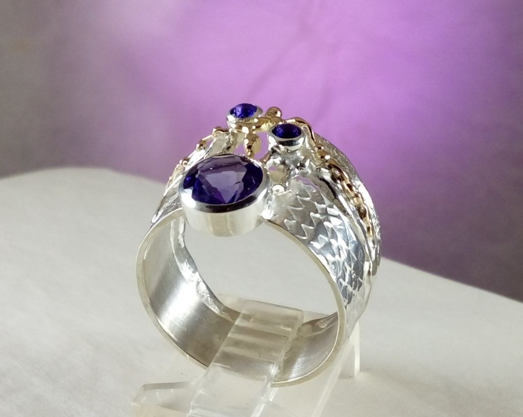 where to buy artisan handmade jewelry, contemporary collectible jewelry, jewellery as collectible, where to buy handmade rings online, handmade rings for women with amethyst, silver and 14k gold jewelry, ring Gregory Pyra Piro 6820, sculptural contemporary jewellery