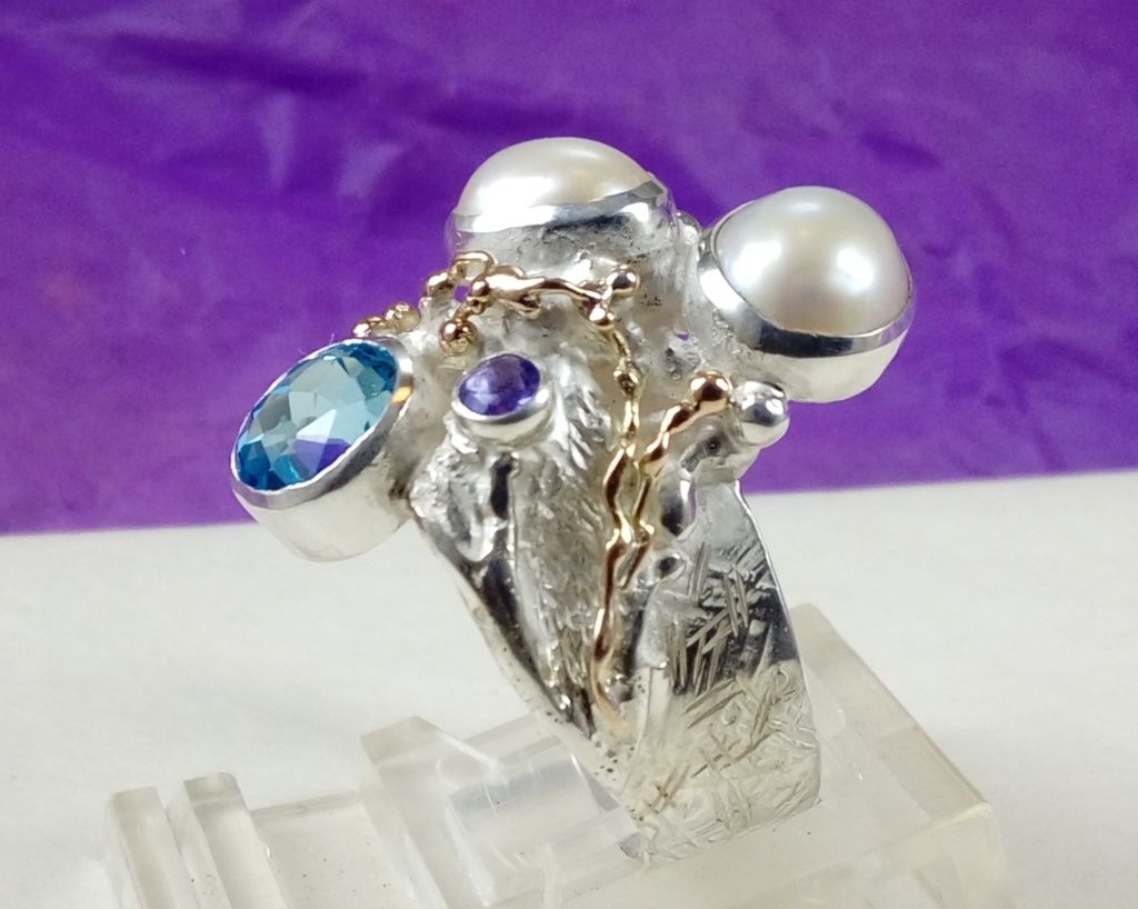 gregory pyra piro handcrafted jewellery ring 7320, jewelry sold in galleries, handmade ring of silver and gold, rings for women with amethyst and blue topaz, amethyst and pearl ring, jewelry with pearl and blue topaz, artisan jewellery for sale, handcrafted jewellery for sale, where to buy jewellery made by artists, gregory pyra piro art jewellery