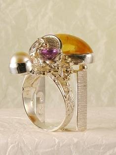 artisan made handcrafted jewelry,, jewellery with colour stones, jewellery with natural gemstones, jewellery with real pearls, where to buy jewellery for mature womens, jewellery from mixed metals with gemstones,  #Amber #Ring 4001