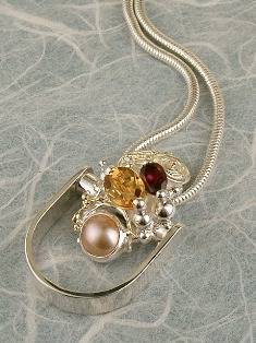 artisan made handcrafted jewelry,, jewellery with colour stones, jewellery with natural gemstones, jewellery with real pearls, where to buy jewellery for mature womens, jewellery from mixed metals with gemstones, facet cut citrine and #Garnet #Ring 9672