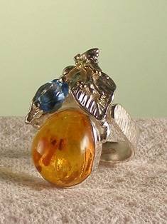 artisan made handcrafted jewelry,, jewellery with colour stones, jewellery with natural gemstones, jewellery with real pearls, where to buy jewellery for mature womens, jewellery from mixed metals with gemstones,  #Amber #Ring Pendant 9025