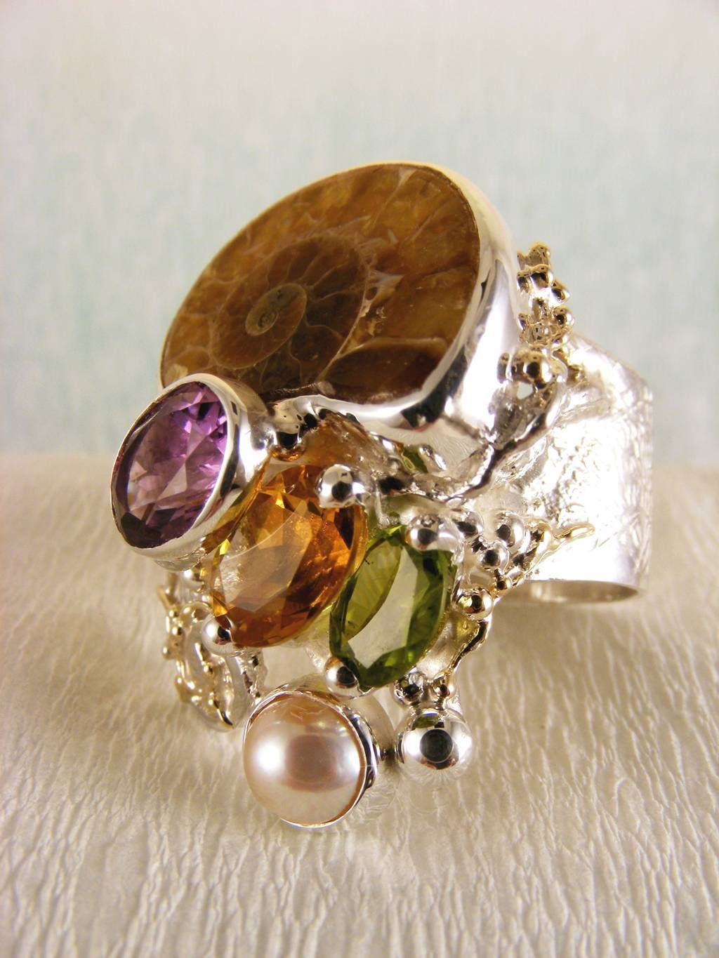 one of a kind jewellery, handmade artisan jewellery, mixed metal artisan jewellery, artisan jewellery with gemstones and pearls, Band #Ring 5240