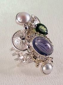 umělecké šperky, módní šperky, modní styl, sběratelská položka, stříbro a 18 karátové zlato, turmalín, perly, Gregory Pyra Piro spirálovy prstýnek 7053